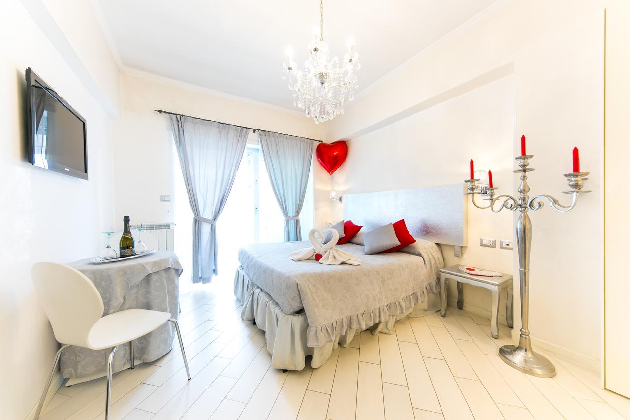 Suites Roma Tiburtina ภายนอก รูปภาพ
