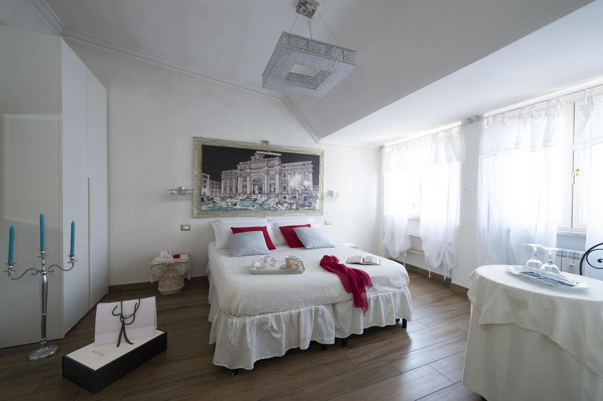 Suites Roma Tiburtina ภายนอก รูปภาพ