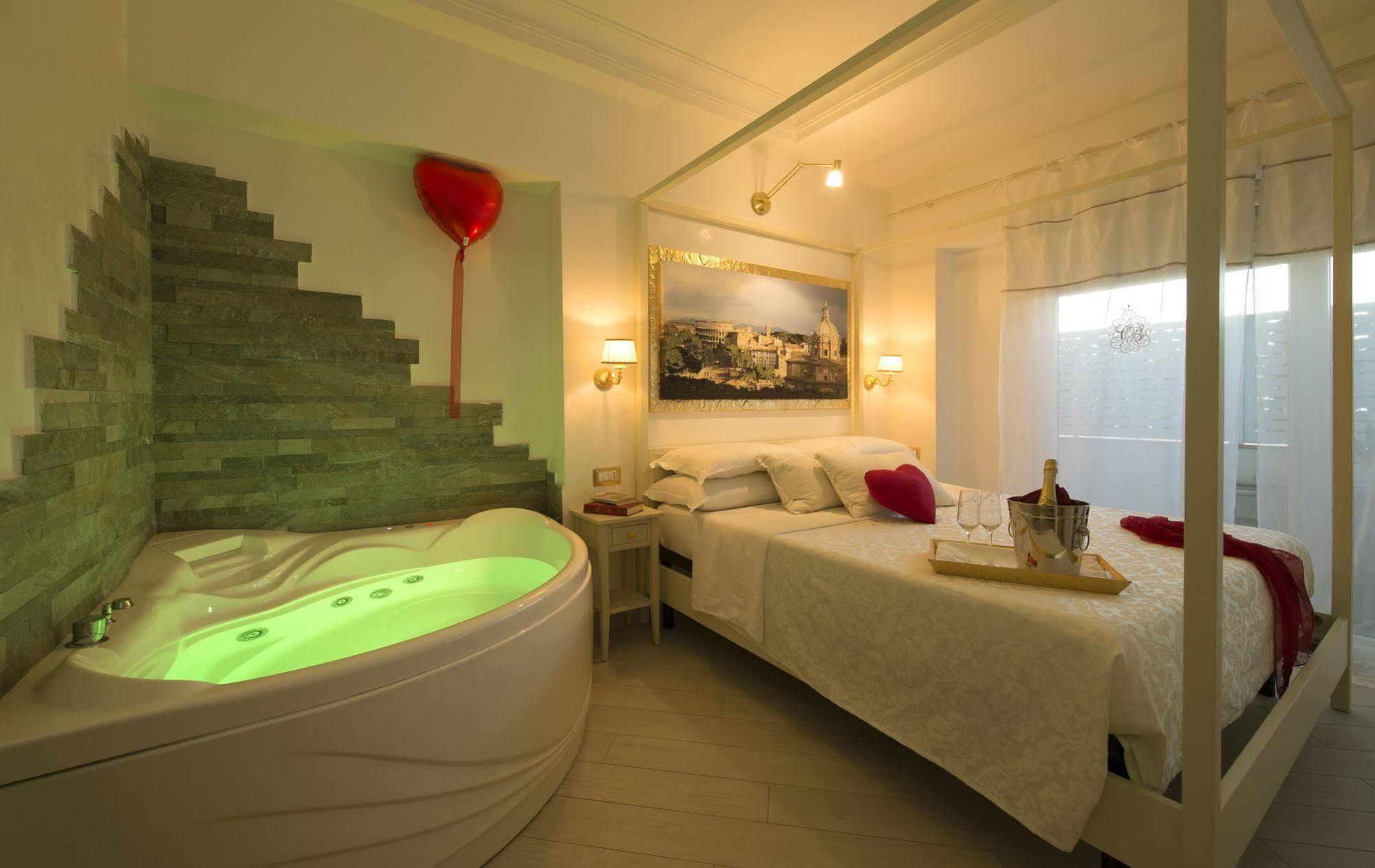 Suites Roma Tiburtina ภายนอก รูปภาพ