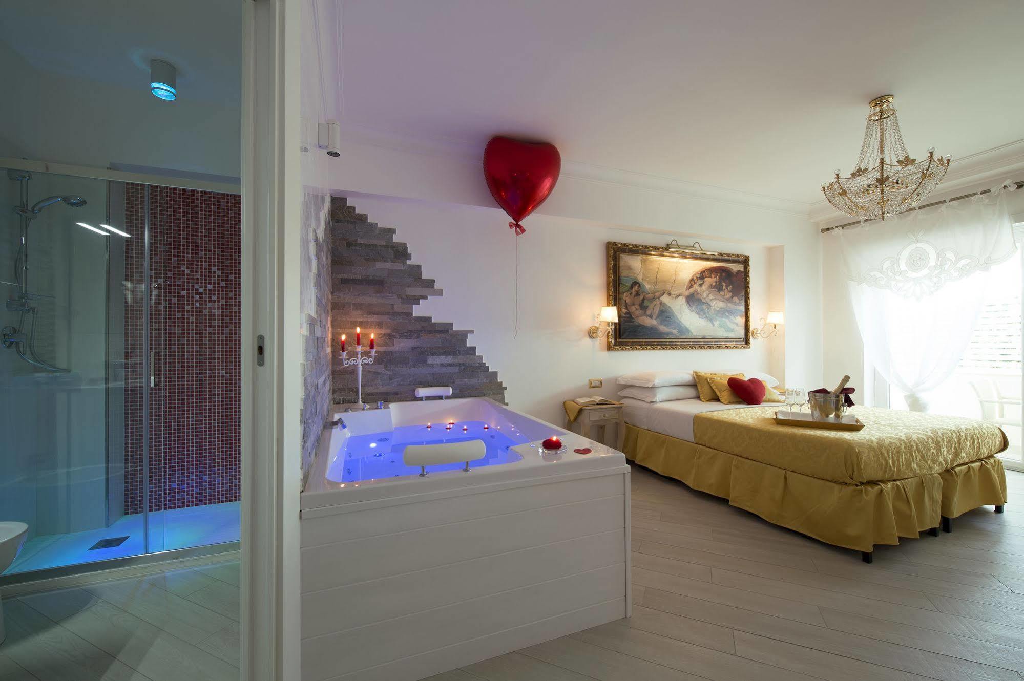 Suites Roma Tiburtina ภายนอก รูปภาพ
